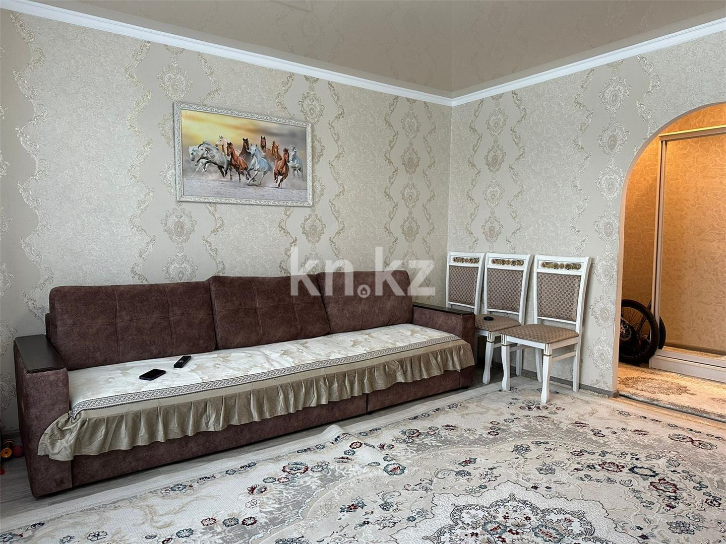 Продажа 3-комнатной квартиры, 66 м², ул. Карла Маркса - Продажа квартир в Караганде фото 1 из 14
