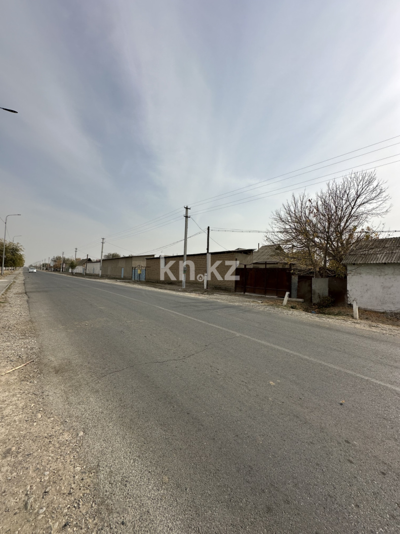 Продажа 3-комнатного дома, 120 м², ул. Жандарбекова, дом  2 - Продажа квартир в Шымкенте фото 1 из 14