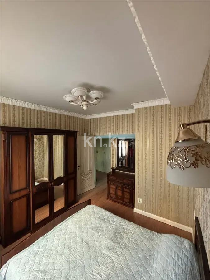 Продажа 2-комнатной квартиры, 70 м², ул. Нажимеденова, дом  54 в Астане - фото 3
