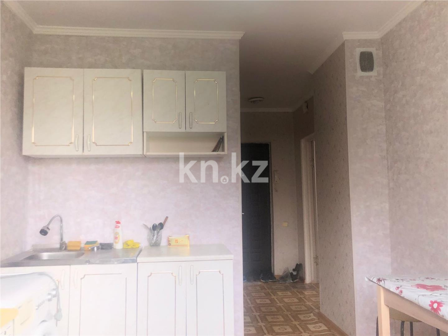 Продажа 1-комнатной квартиры, 36 м², мкр-н Гульдер-1, дом  15 в Караганде - фото 4
