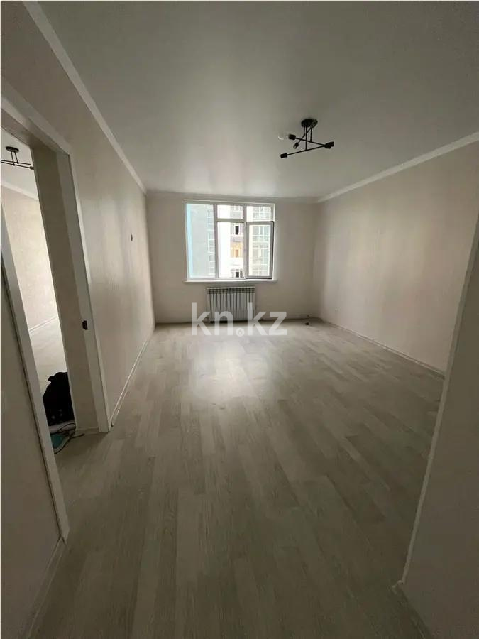 Продажа 1-комнатной квартиры, 39 м², ул. Жолымбет, дом  42/5 - Продажа квартир в Алматы с фото фото 1 из 3