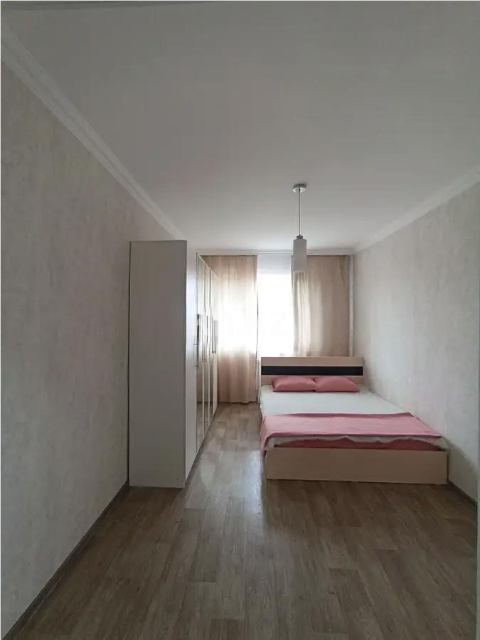 Продажа 2-комнатной квартиры, 60 м², ул. Университетская, дом  78/15 в Караганде - фото 2