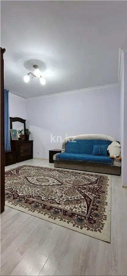 Продажа 3-комнатной квартиры, 70 м², пр. Улы Дала, дом  80/1 - Продажа  трехкомнатных квартир в Астане без посредников с фото фото 1 из 2