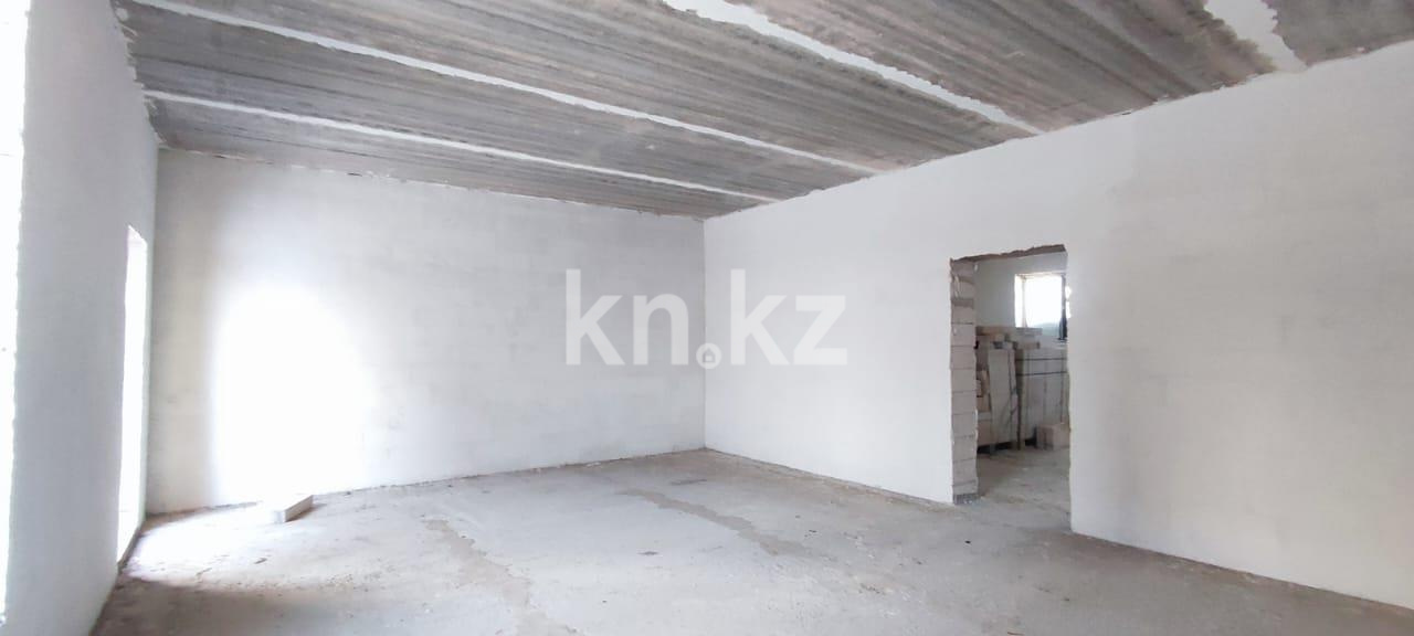 Продажа 4-комнатного дома, 183 м², ул. Алтайбаева в Караганде - фото 4