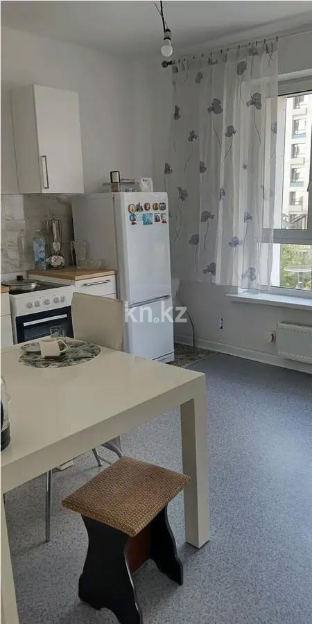 Продажа 1-комнатной квартиры, 38.2 м² - Продажа квартир в р-не Есиль Астаны - страница 7 фото 1 из 2