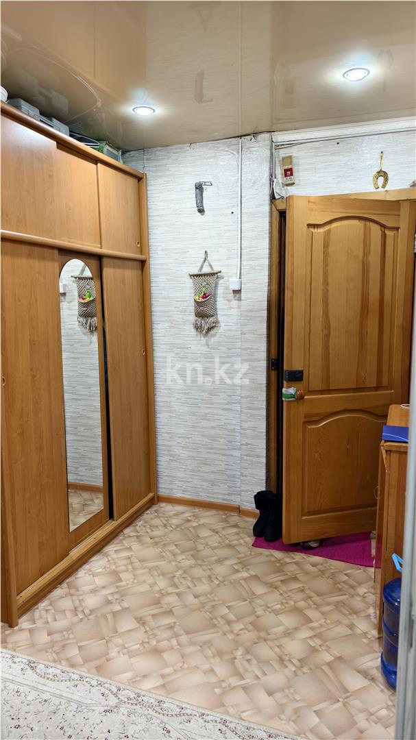 Продажа 3-комнатной квартиры, 61 м², 6 мкр. - Продажа квартир в Казахстане фото 12 из 15