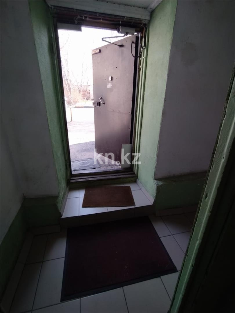 Продажа 3-комнатной квартиры, 60 м² - Продажа трехкомнатных квартир в Караганде - страница 3 фото 28 из 28