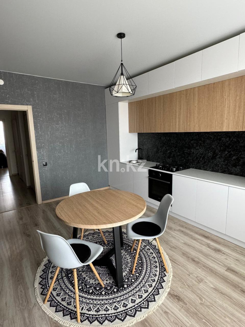 Продажа 2-комнатной квартиры, 77 м², пр. Назарбаева, дом  197 - Продажа недвижимости в Костанае фото 2 из 14