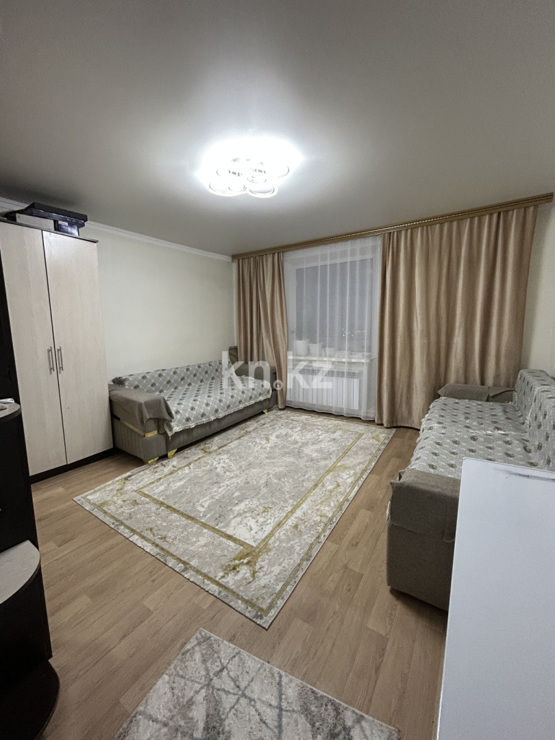 Продажа 1-комнатной квартиры, 36 м², мкр. Голубые Пруды, дом  6 - Продажа квартир в Караганде без посредников фото 1 из 5