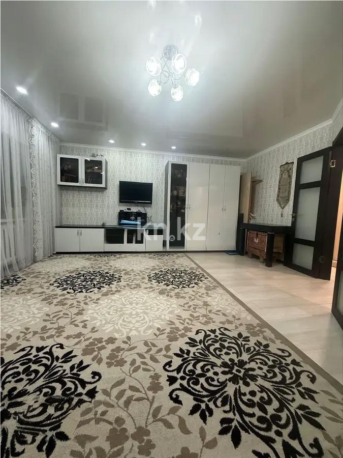 Продажа 3-комнатной квартиры, 80.2 м², ул. Сатпаева, дом  13/3 в Астане
