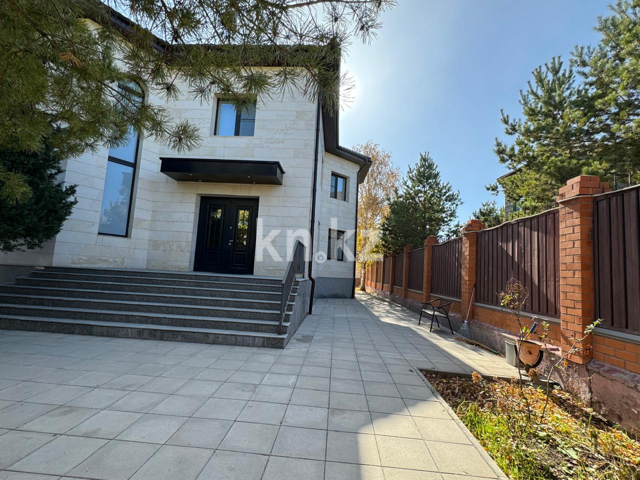 Аренда 5-комнатного дома, 380 м², Кыз Жибек, дом  18 - Аренда домов в Астане фото 39 из 40