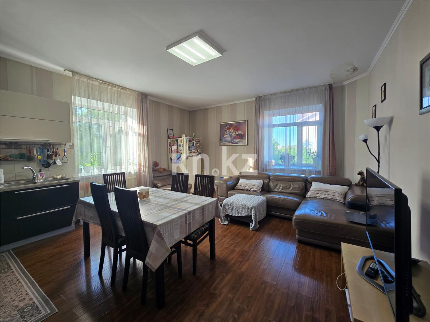 Продажа 5-комнатного дома, 355.2 м², мкр-н 8-й - Продажа домов, коттеджей в Темиртау фото 22 из 35