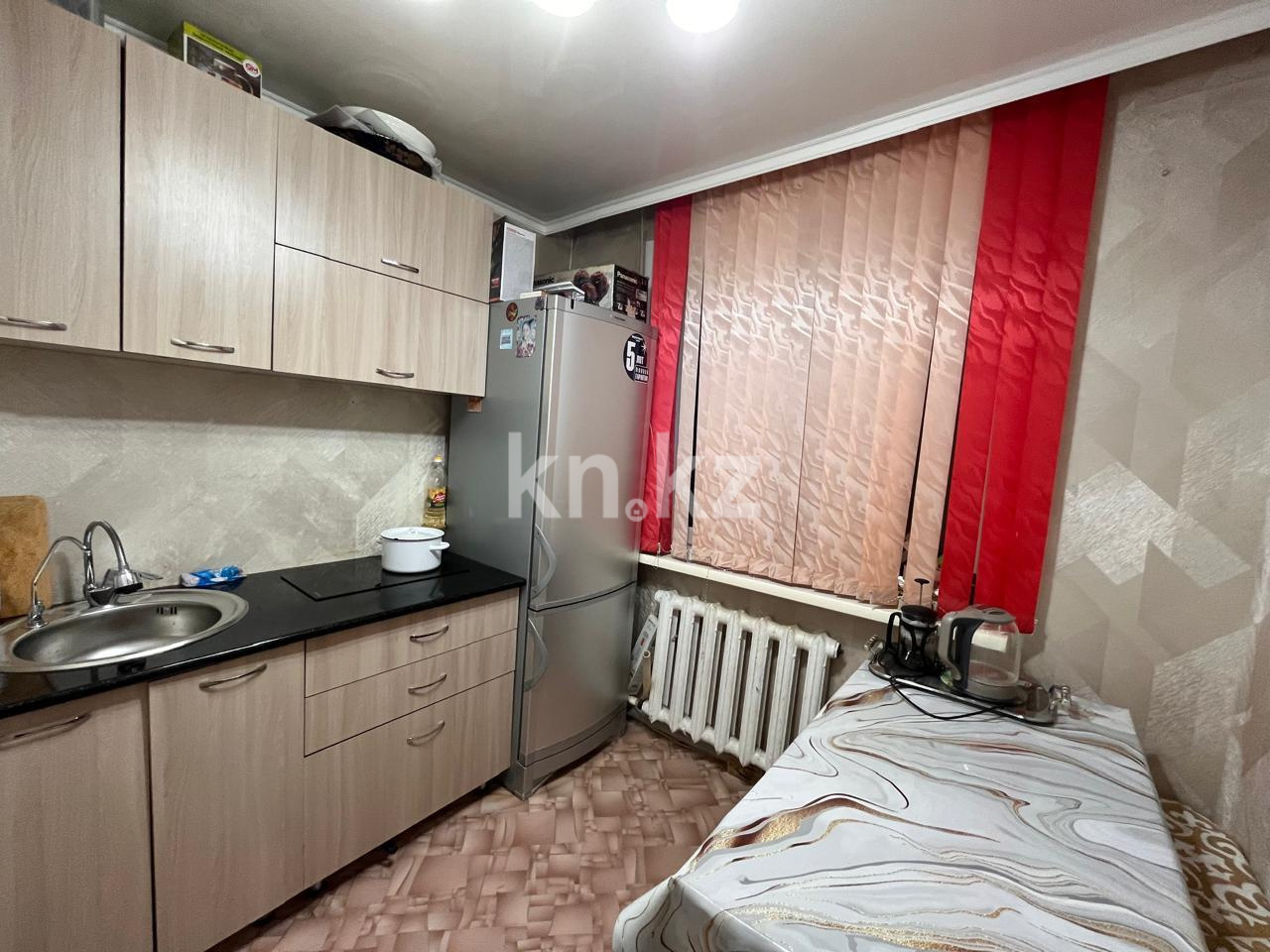 Продажа 3-комнатной квартиры, 56 м², мкр-н 12, дом  41 в Караганде - фото 10