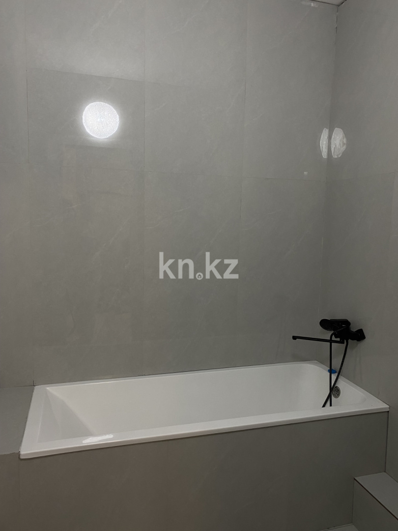 Аренда 2-комнатной квартиры, 70 м², ул. Култегин, дом  19 - Омарова-Мухамедханова - Продажа земельных участков в Карагандинской области фото 10 из 13