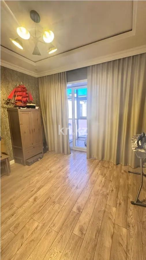 Продажа 4-комнатной квартиры, 103 м², ул. Ондасынова, дом  8 - Продажа  четырехкомнатных квартир в Караганде без посредников фото 1 из 4