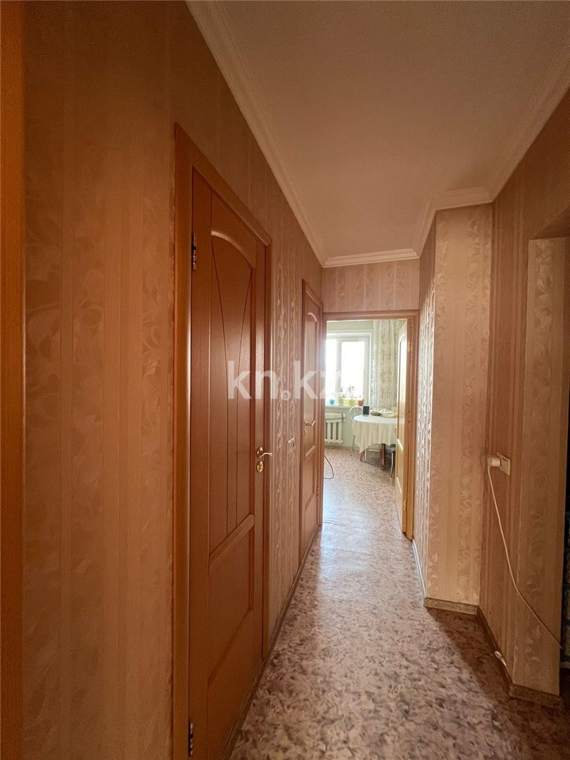 Продажа 3-комнатной квартиры, 64 м², мкр. Степной-4, дом  5 в Караганде - фото 11