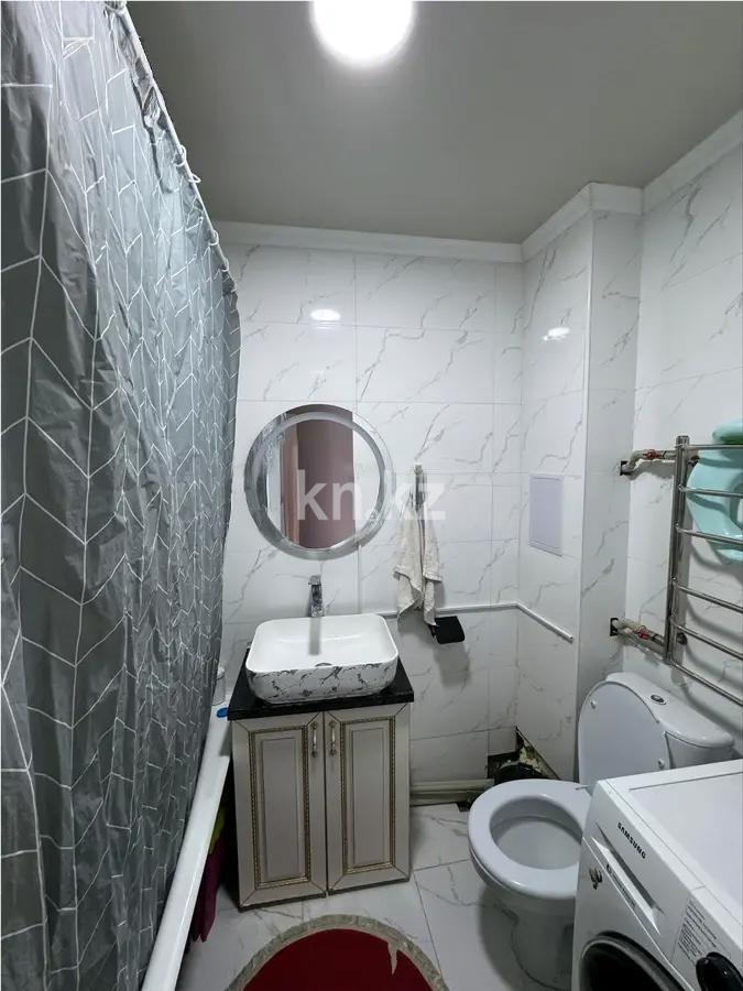 Продажа 3-комнатной квартиры, 62 м², мкр-н 11, дом  11 в Алматы - фото 5