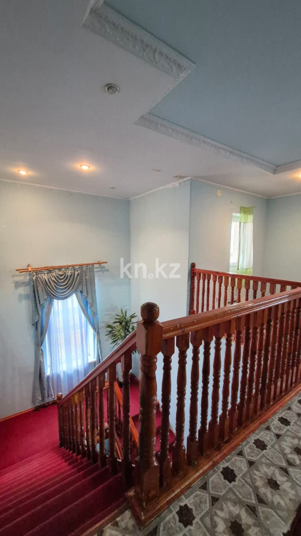 Продажа 4-комнатного дома, 234 м² - Продажа домов, коттеджей в Атырау фото 2 из 9