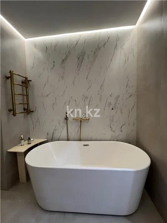 Продажа 2-комнатной квартиры, 58 м², ул. Аймауытова, дом  15 в Алматы - фото 4