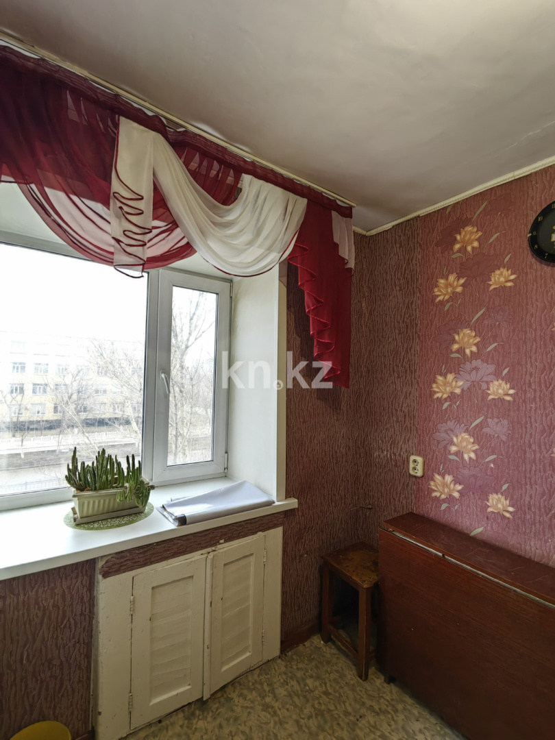 Продажа 3-комнатной квартиры, 42 м², ул. Магнитогорская, дом  2 в Караганде - фото 13