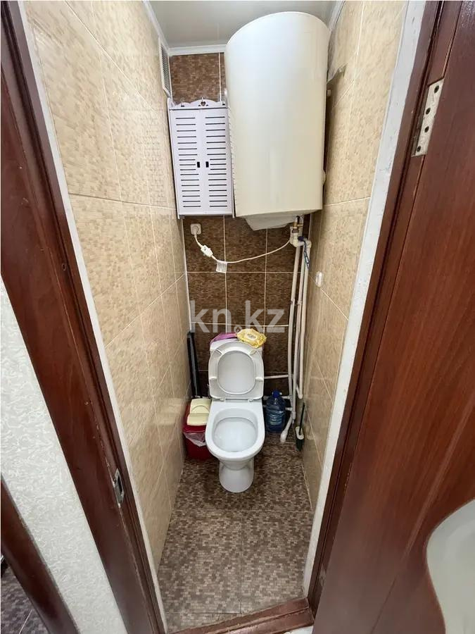 Продажа 3-комнатной квартиры, 58 м², мкр-н 14, дом  20 в Караганде - фото 6