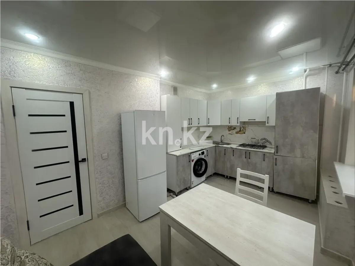 Продажа 1-комнатной квартиры, 43.9 м², мкр-н Мамыр-4, дом  304 в Алматы - фото 2