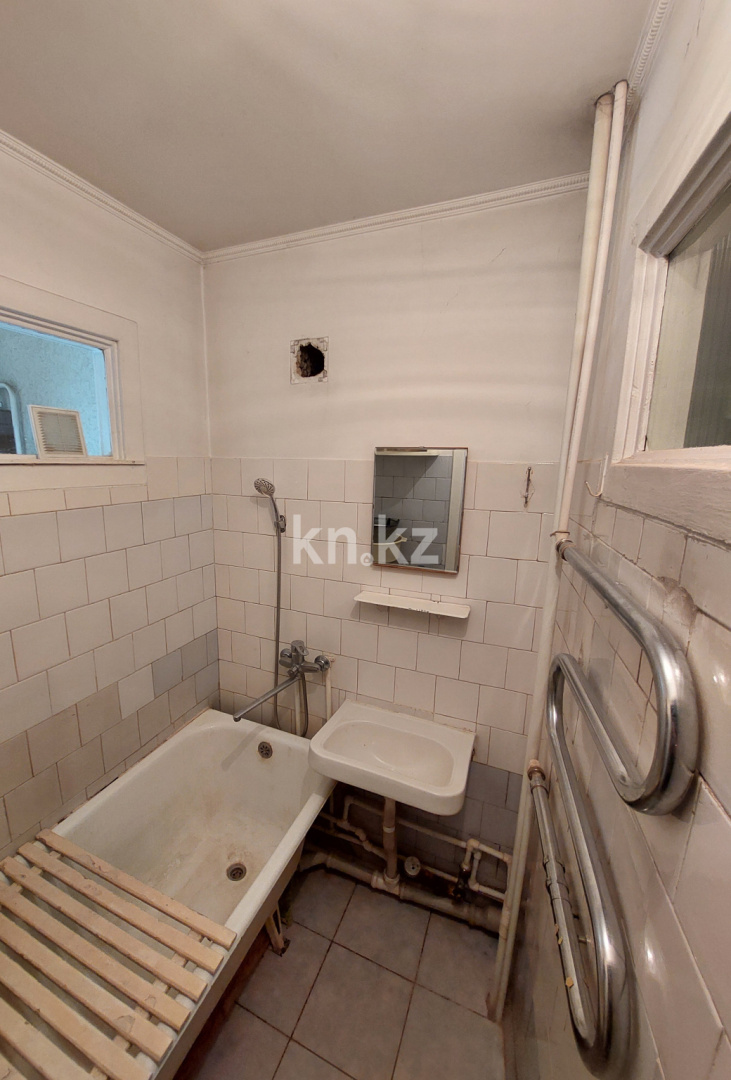 Продажа 2-комнатной квартиры, 47 м², пр. Сейфуллина, дом  3 - Продажа  двухкомнатных квартир в Караганде с фото фото 5 из 8