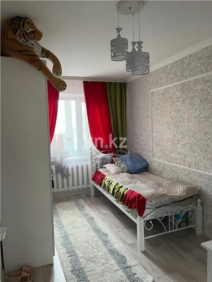 Продажа 3-комнатной квартиры, 65 м², мкр-н 17, дом  42 в Караганде - фото 3