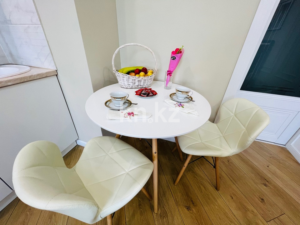 Аренда 1-комнатной квартиры посуточно, 36 м², ул. Айтиева, дом  154/1 - ул. Жамбыла - Аренда  однокомнатных квартир посуточно в Алматы фото 9 из 17