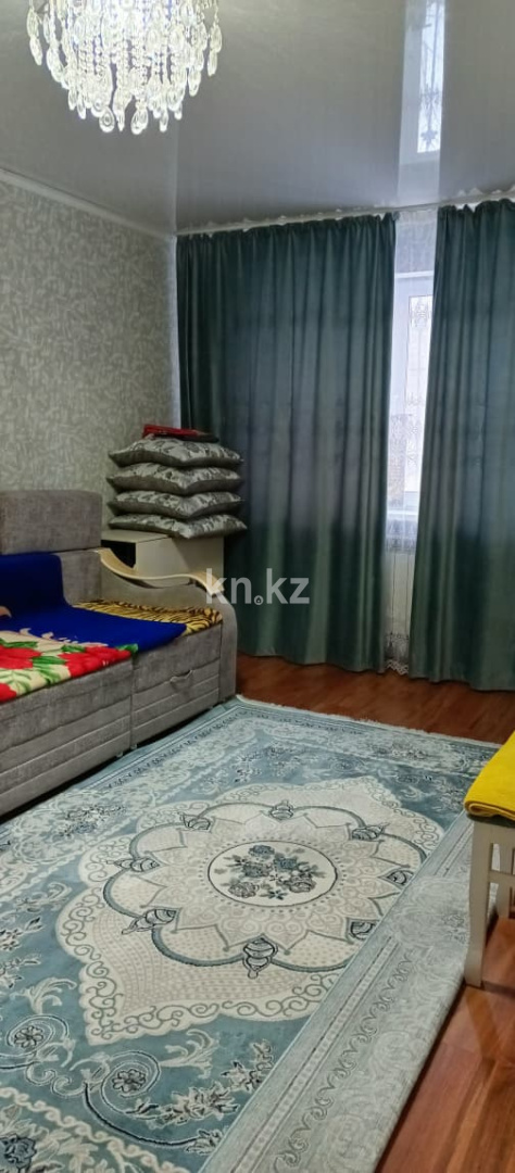 Продажа 3-комнатной квартиры, 61 м², ул. Абая - Продажа  трехкомнатных квартир в Темиртау фото 1 из 10