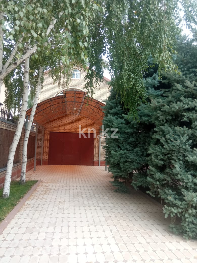 Продажа 7-комнатного дома, 300 м², Попова, дом  58 - Продажа домов, коттеджей в Казахстане фото 9 из 28