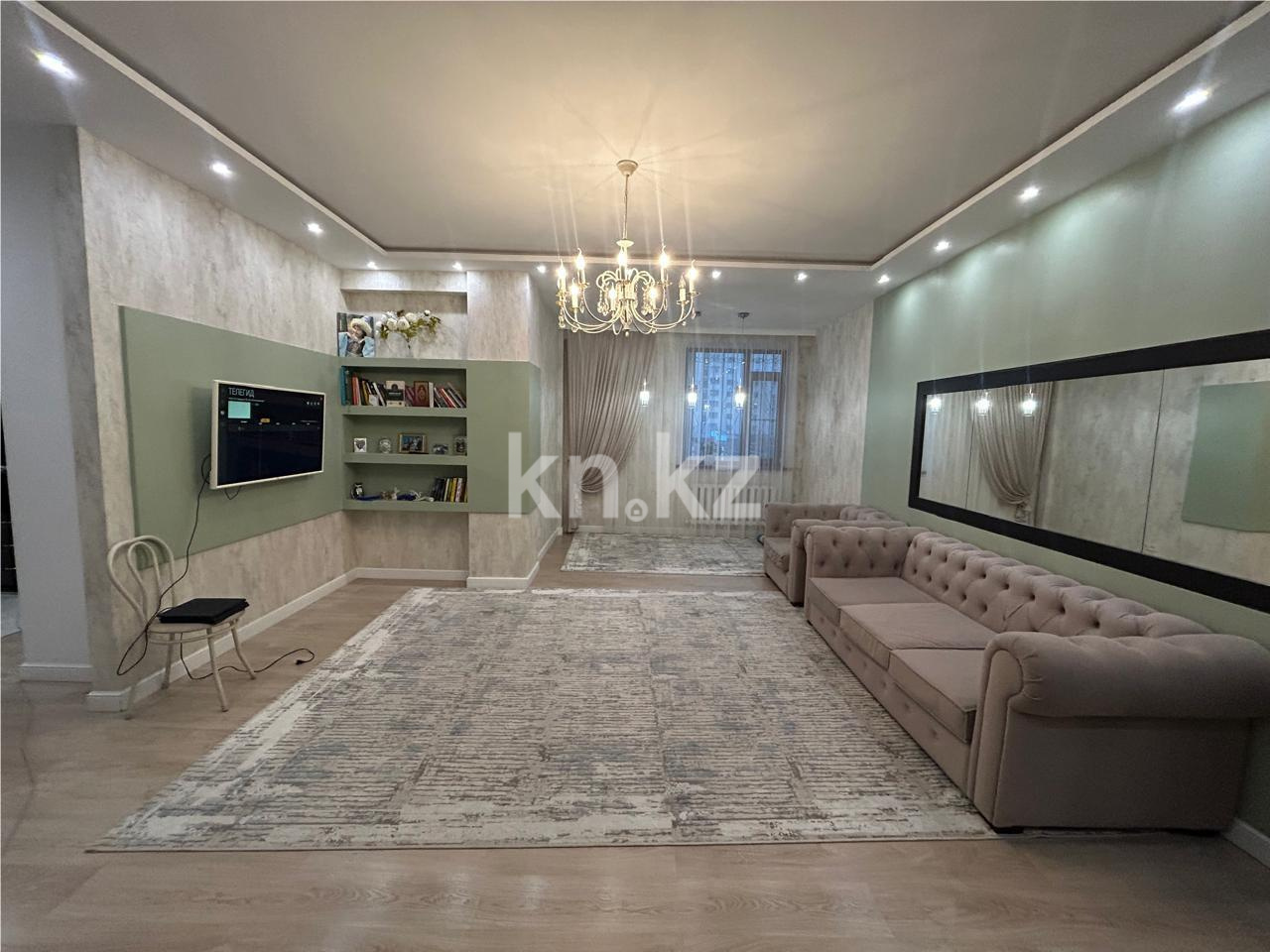 Продажа 4-комнатной квартиры, 128 м², пр. Мангилик Ел - Продажа  четырехкомнатных квартир в новостройках Астаны фото 1 из 12
