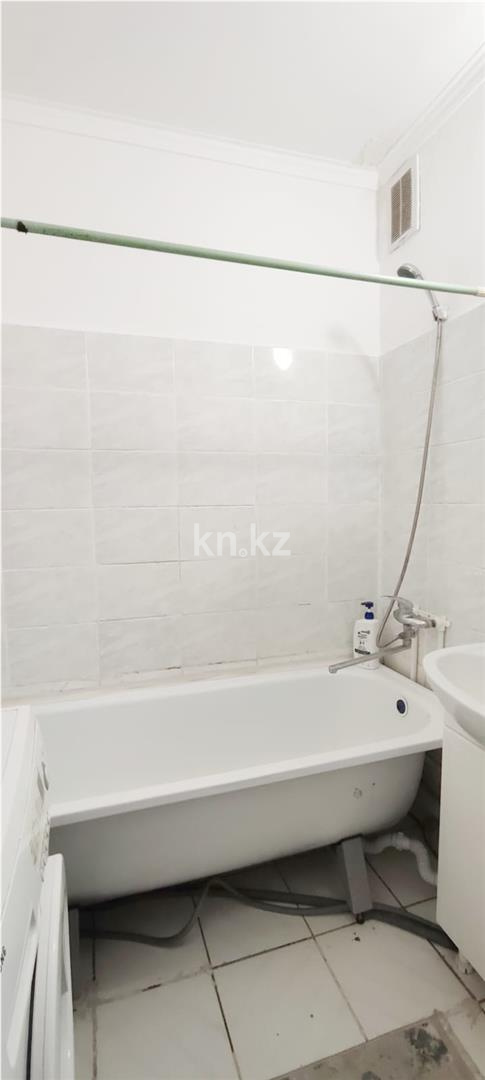 Продажа 1-комнатной квартиры, 41 м², мкр. Голубые Пруды - Продажа  однокомнатных квартир в Караганде с фото фото 11 из 12