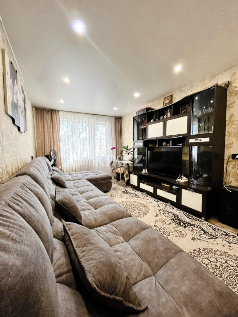 Продажа 2-комнатной квартиры, 46 м², ул. Бажова, дом  331/2 - Продажа и аренда недвижимости в Усть-Каменогорске фото 2 из 24