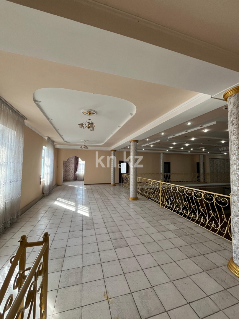 Продажа , 1200 м², ул. Гагарина, дом  1111 - Продажа офисных и торговых помещений в Шымкенте фото 10 из 25