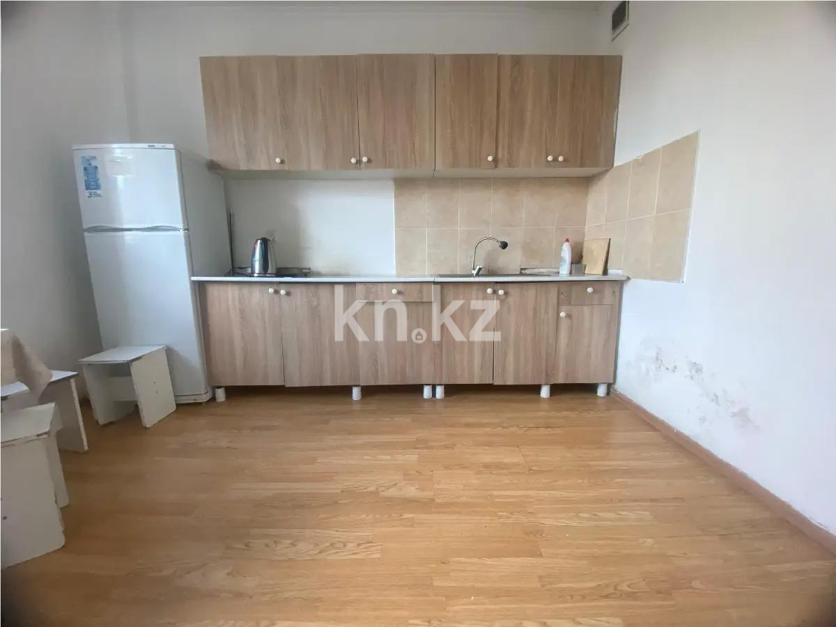 Продажа 4-комнатной квартиры, 100 м², ул. Сыганак, дом  4 - Продажа  четырехкомнатных квартир в Астане без посредников фото 3 из 5