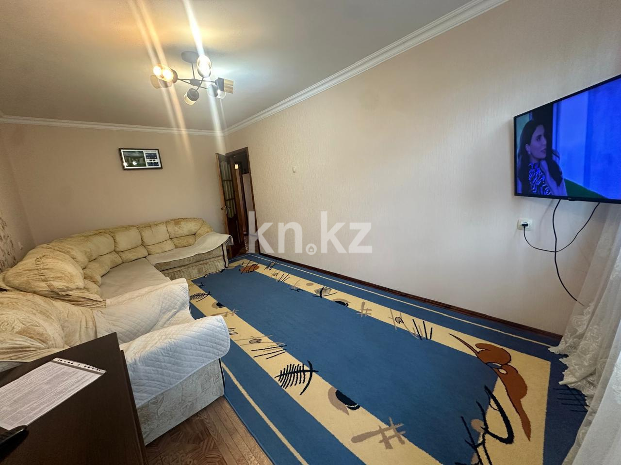 Продажа 3-комнатной квартиры, 61 м², ул. Университетская - Продажа  трехкомнатных квартир в Караганде фото 2 из 13