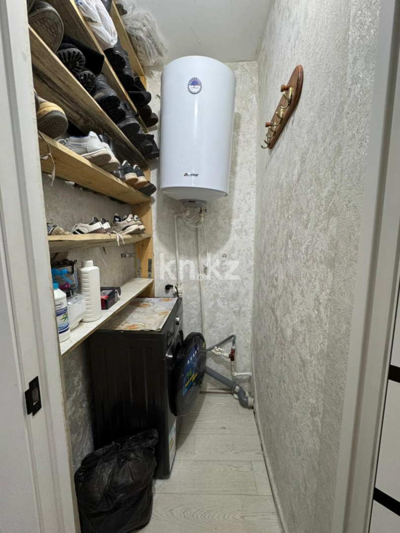 Продажа 4-комнатной квартиры, 63 м² в Караганде - фото 15