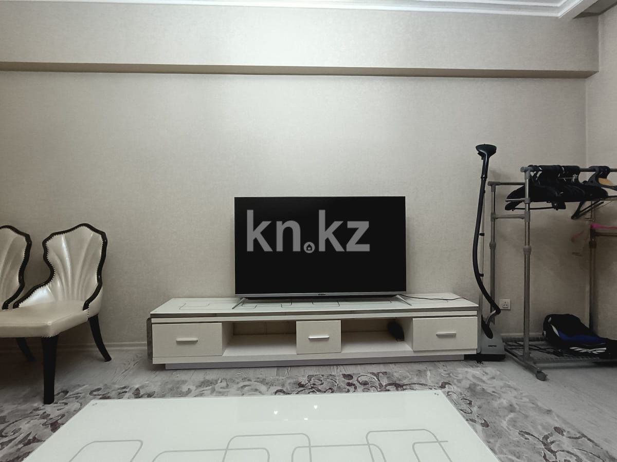 Аренда 2-комнатной квартиры, 55 м², мкр. Самал-1 - Аренда квартир помесячно в Алматы фото 7 из 21