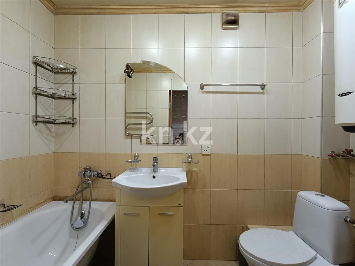 Продажа 2-комнатной квартиры, 46 м², ул. Локомотивная, дом  157 - Продажа  двухкомнатных квартир в Караганде фото 5 из 7