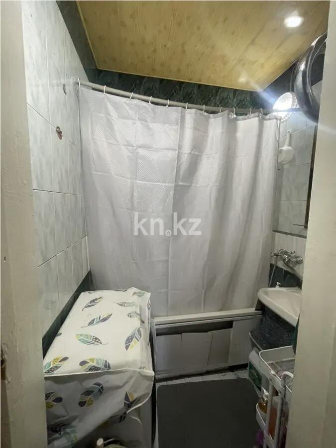 Продажа 3-комнатной квартиры, 67.9 м² в Алматы - фото 4