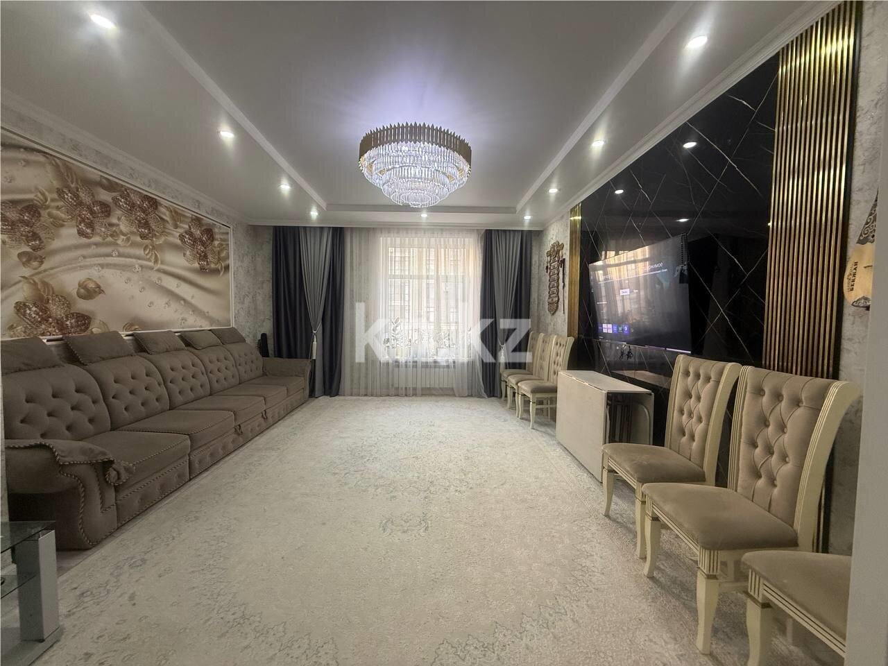 Продажа 3-комнатной квартиры, 93 м² в Караганде