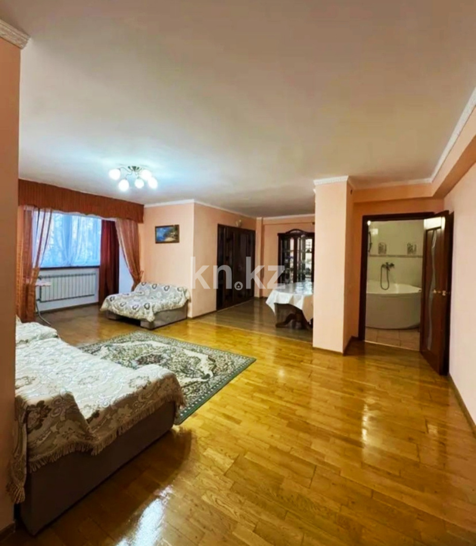 Аренда 4-комнатной квартиры, 104 м² - Аренда четырехкомнатных квартир помесячно в Атырау фото 5 из 11