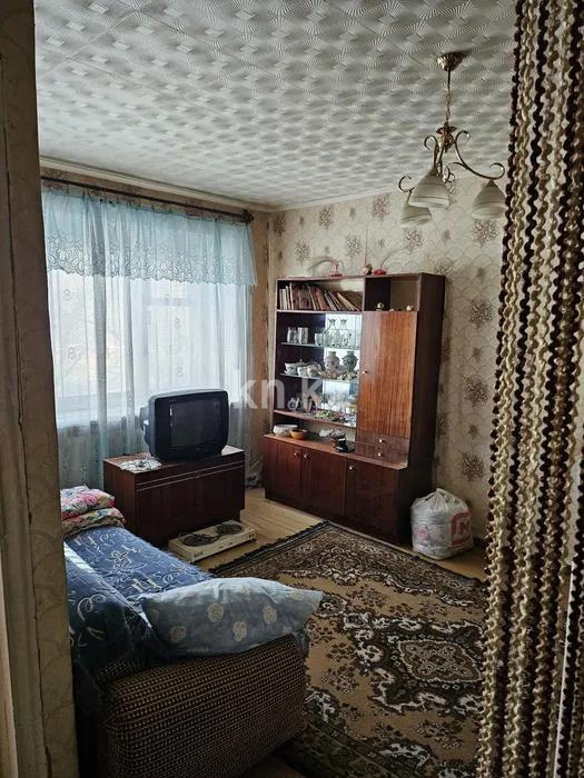 Продажа 2-комнатной квартиры, 43 м², 11 кв-л - Продажа квартир в Караганде фото 1 из 9