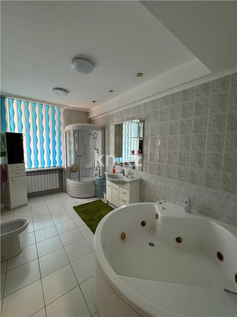 Продажа 9-комнатного дома, 1000 м², пр. Назарбаева, дом  3а - Продажа домов, коттеджей в Казахстане фото 12 из 31