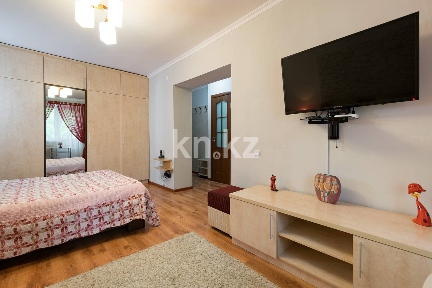 Аренда 1-комнатной квартиры посуточно, 38 м², пр. Абая, дом  59 - ул. Наурызбай батыра - Продажа квартир в Алматы фото 4 из 11