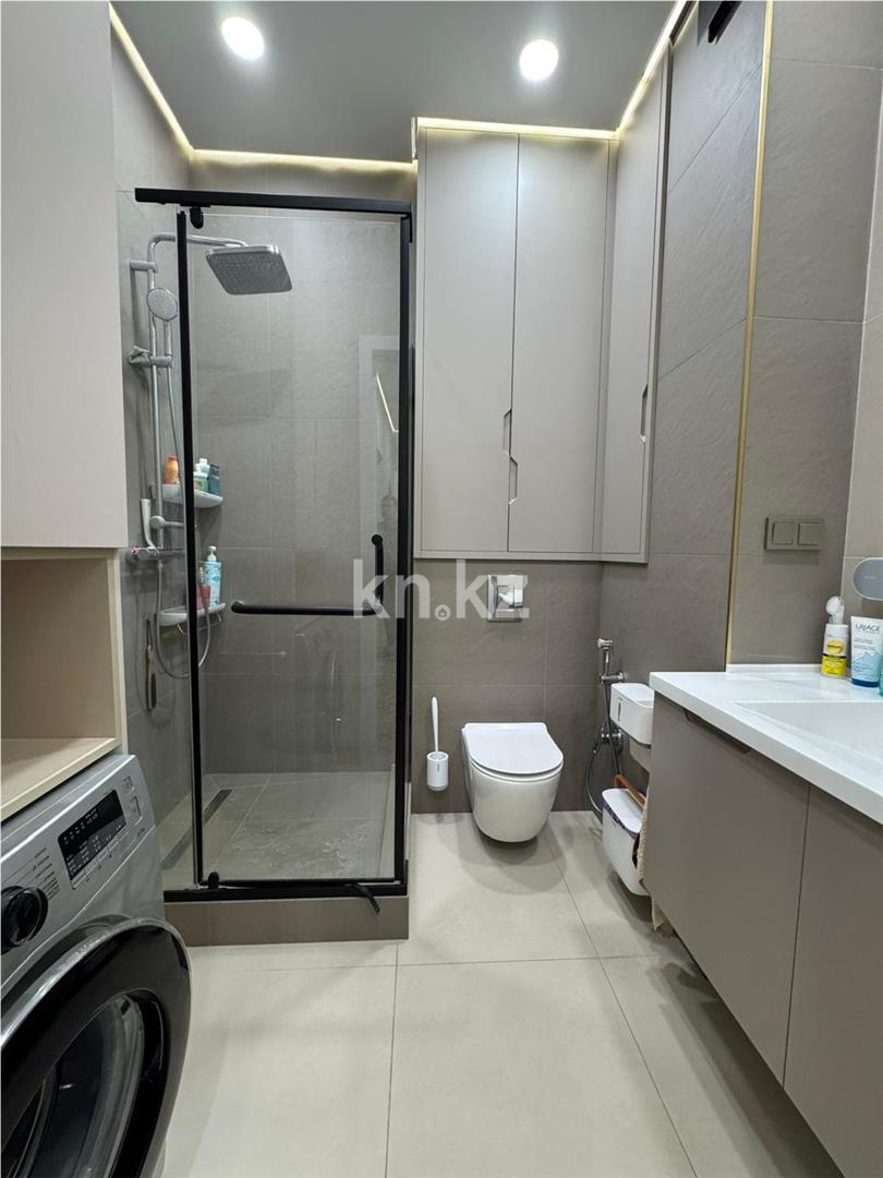 Продажа 2-комнатной квартиры, 59 м², пр. Республики в Караганде - фото 8