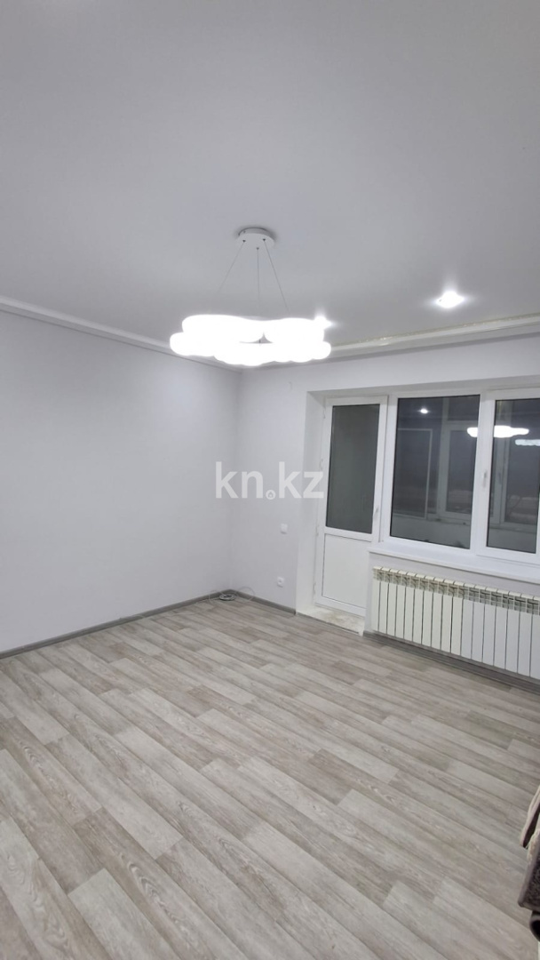 Продажа 1-комнатной квартиры, 46.5 м² - Недвижимость в Уральске - страница 2 фото 1 из 14