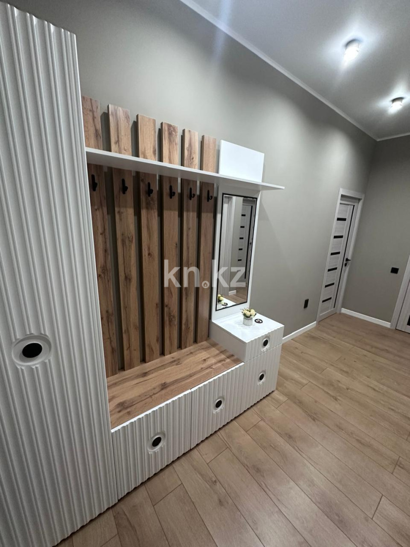 Продажа 2-комнатной квартиры, 72 м², ул. Муканова, дом  41/25 в Караганде - фото 12