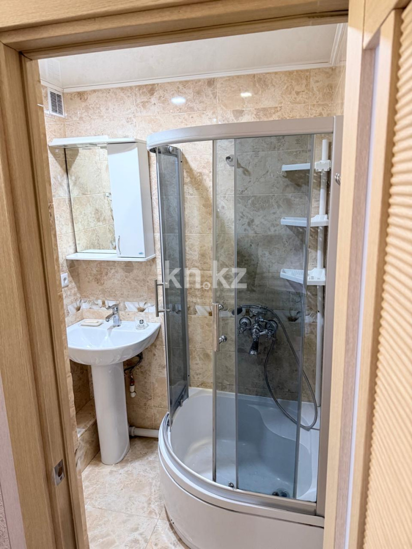 Аренда 2-комнатной квартиры, 60 м² - Аренда квартир помесячно в Караганде фото 6 из 18